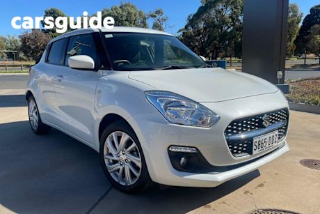 White 2023 Suzuki Swift Hatchback GL Navi