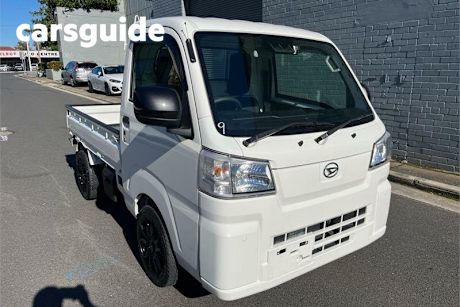White 2022 Daihatsu Hi-jet Cab Chassis Jumbo