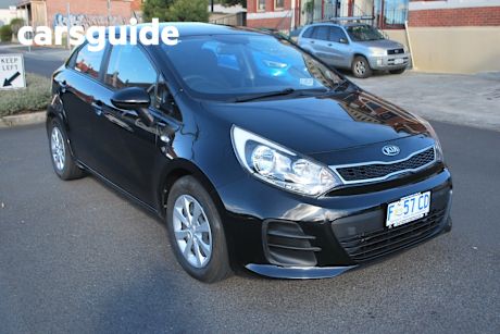 Black 2015 Kia RIO Hatchback S