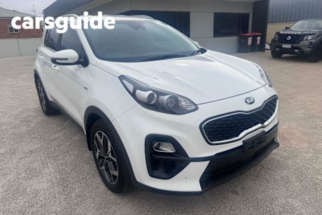 White 2021 Kia Sportage Wagon SX (awd)