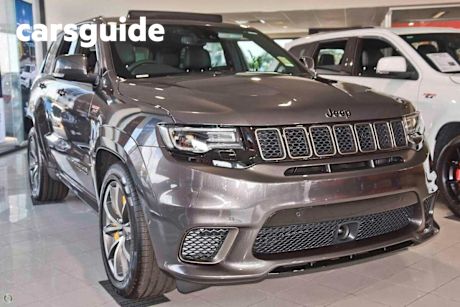 Grey 2018 Jeep Grand Cherokee Wagon Trackhawk (4X4)