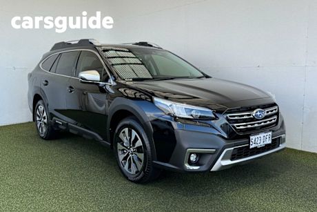 Black 2024 Subaru Outback Wagon AWD Touring