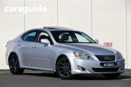 Silver 2007 Lexus IS250 Sedan Prestige