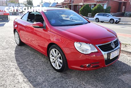 Red 2010 Volkswagen EOS Convertible 155 TSI