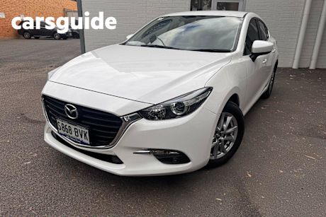 White 2018 Mazda 3 Sedan Maxx Sport