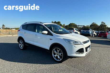 White 2016 Ford Kuga Wagon Titanium (awd)