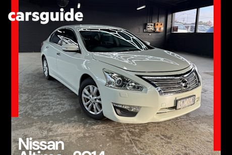 White 2013 Nissan Altima Sedan ST