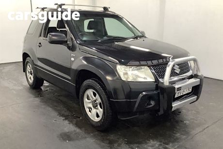 Black 2010 Suzuki Grand Vitara Wagon (4X4)