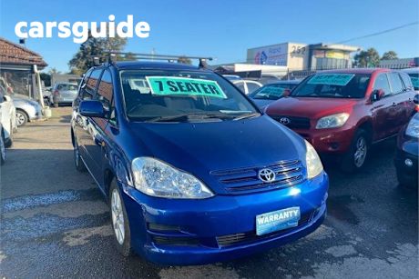 Blue 2004 Toyota Avensis Wagon Verso GLX