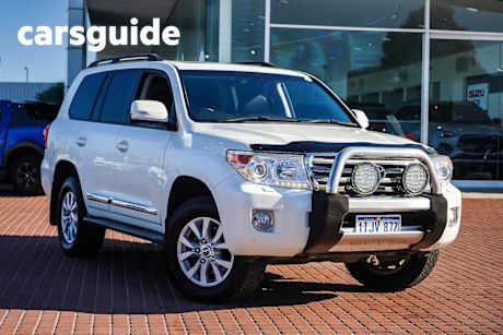 White 2012 Toyota Landcruiser Wagon Sahara (4X4)