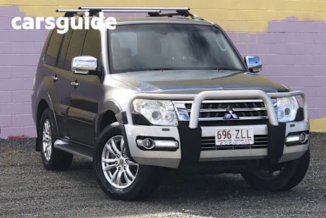Grey 2014 Mitsubishi Pajero Wagon GLX-R LWB (4X4)