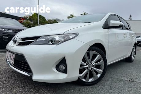 White 2014 Toyota Corolla Hatchback Levin SX