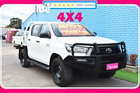 White 2020 Toyota Hilux Double Cab Chassis SR (4X4)