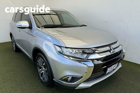 Silver 2017 Mitsubishi Outlander Wagon LS Safety Pack (4X2)