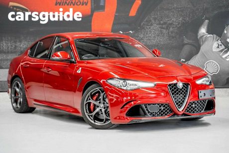 Red 2017 Alfa Romeo Giulia Sedan Quadrifoglio (qv)