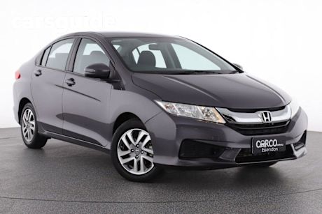 Grey 2014 Honda City Sedan VTI