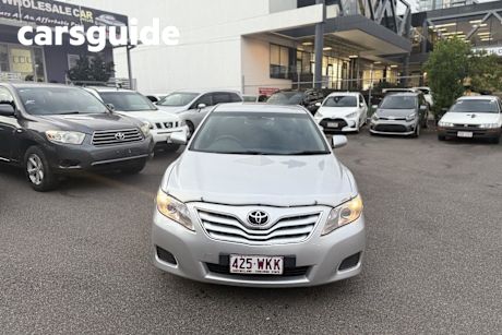 Silver 2011 Toyota Camry Sedan Altise
