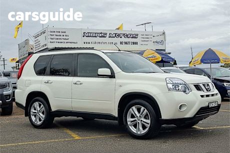 White 2011 Nissan X-Trail Wagon ST-L (fwd)