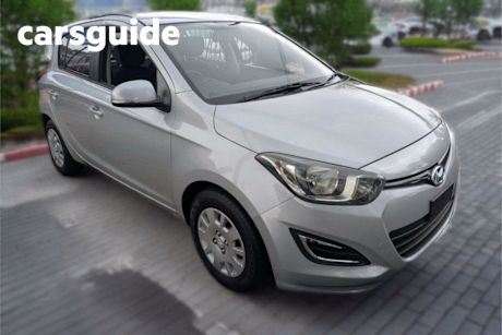 Silver 2013 Hyundai I20 Hatchback Active