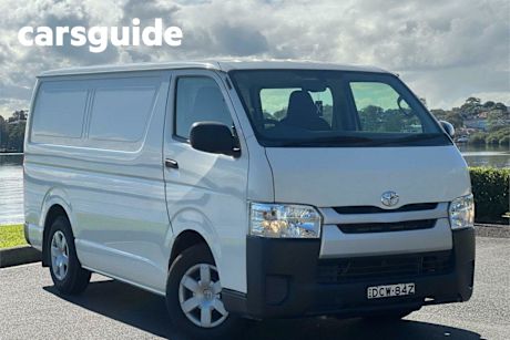 White 2015 Toyota Hiace Van LWB