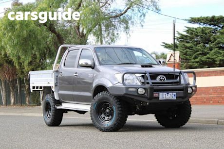 Grey 2010 Toyota Hilux Dual Cab Pick-up SR5 (4X4)