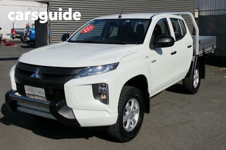 White 2022 Mitsubishi Triton Double Cab Pick Up GLX (4X4)