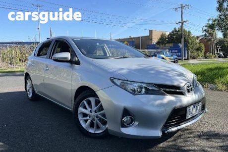 Silver 2014 Toyota Corolla Hatchback Ascent Sport