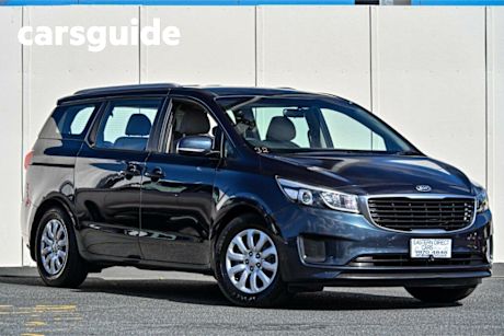 Blue 2015 Kia Carnival Wagon S