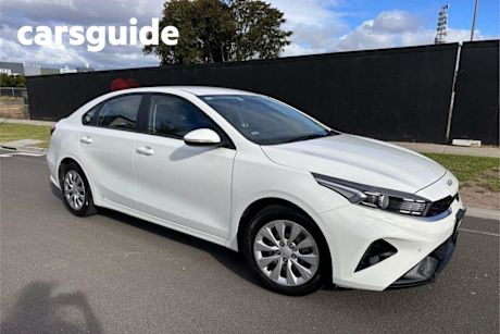 White 2021 Kia Cerato Sedan S