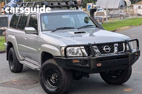 Grey 2015 Nissan Patrol Wagon ST (4X4)