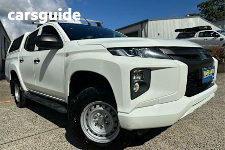 White 2020 Mitsubishi Triton Double Cab Pick Up GLX (4X4)