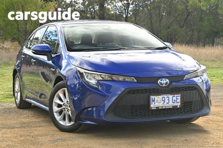 Blue 2021 Toyota Corolla Sedan Ascent Sport (hybrid)