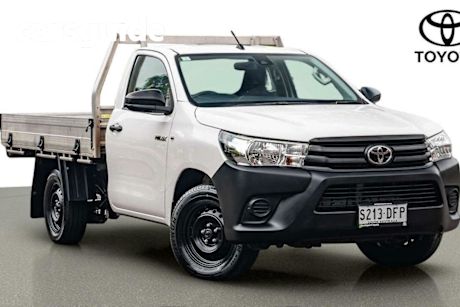 White 2020 Toyota Hilux Cab Chassis Workmate