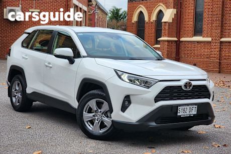 White 2022 Toyota RAV4 Wagon GX (2WD)