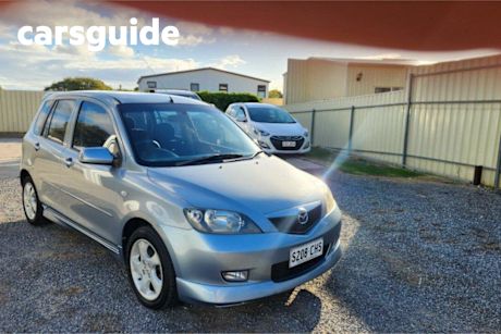 Blue 2005 Mazda 2 Hatchback Genki