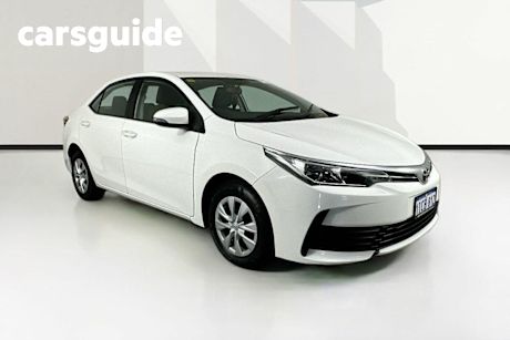 White 2017 Toyota Corolla Sedan Ascent