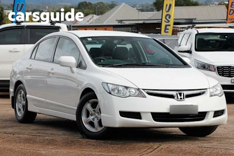 White 2007 Honda Civic Sedan VTI