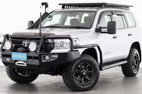 Silver 2016 Toyota Landcruiser Wagon GX (4X4)
