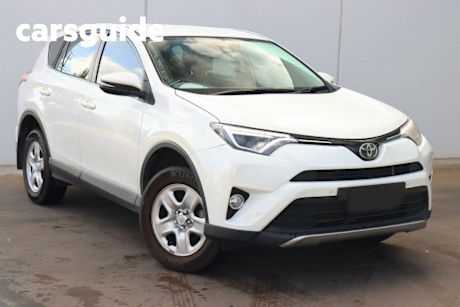 White 2018 Toyota RAV4 Wagon GX (2WD)
