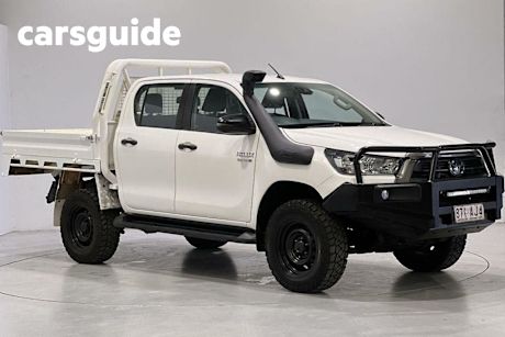 White 2020 Toyota Hilux Double Cab Chassis SR (4X4)