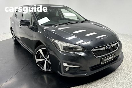 Grey 2017 Subaru Impreza Hatchback 2.0S (awd)