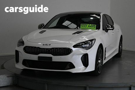 White 2021 Kia Stinger Sedan GT-Line (black Leather)