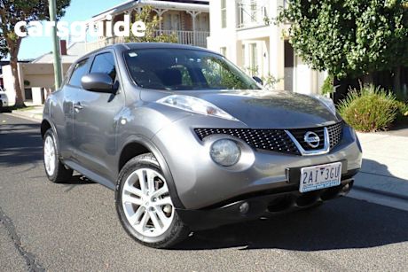 Grey 2013 Nissan Juke Wagon ST (fwd)