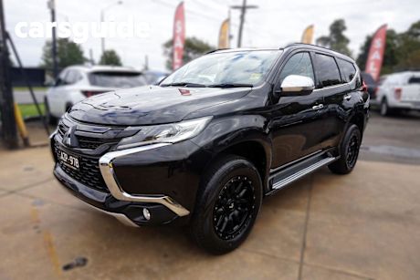 Black 2018 Mitsubishi Pajero Sport Wagon Black Edition (4X4) 7 Seat