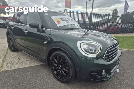 Green 2018 Mini Countryman Wagon Cooper