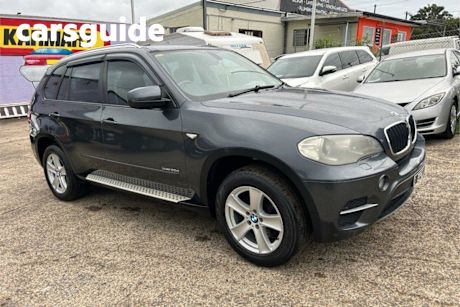 Black 2011 BMW X5 Wagon Xdrive 30D