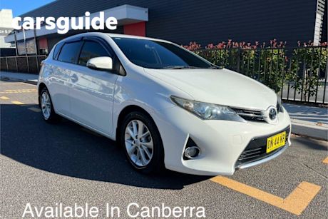 White 2014 Toyota Corolla Hatchback Ascent Sport