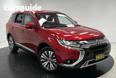 Red 2020 Mitsubishi Outlander Wagon LS 7 Seat (awd)