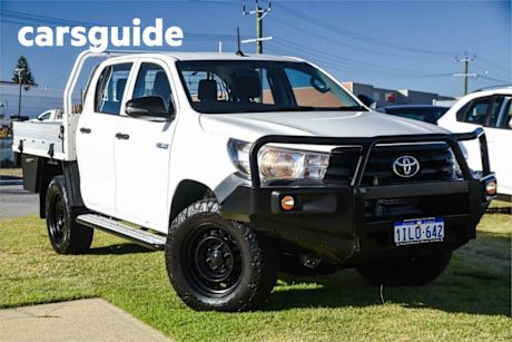 White 2018 Toyota Hilux Dual Cab Utility Workmate (4X4)