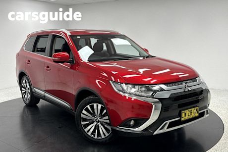 Red 2020 Mitsubishi Outlander Wagon LS 7 Seat (awd)